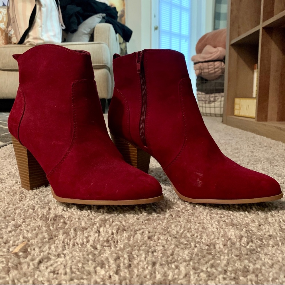 Ankle booties